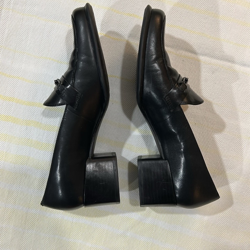 Bandolino JAMRY Women's Lehain Slip On Wedge Loafers. Size 7M. EUC - Picture 3 of 6